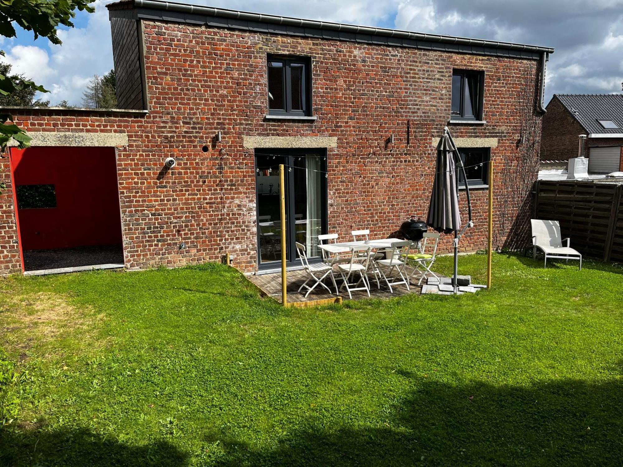 Jolie Maison Avec Jardin. 胡伊埃拉尔特 外观 照片